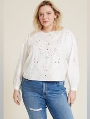Maurices White Plus Size Eyelet Long Sleeve Blouse NWT 2X